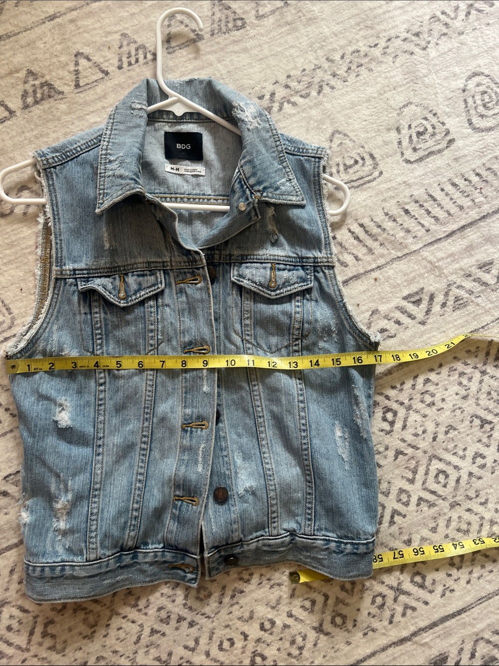 BDG Washed Blue Distressed Denim Vest - Picture 5 of 6